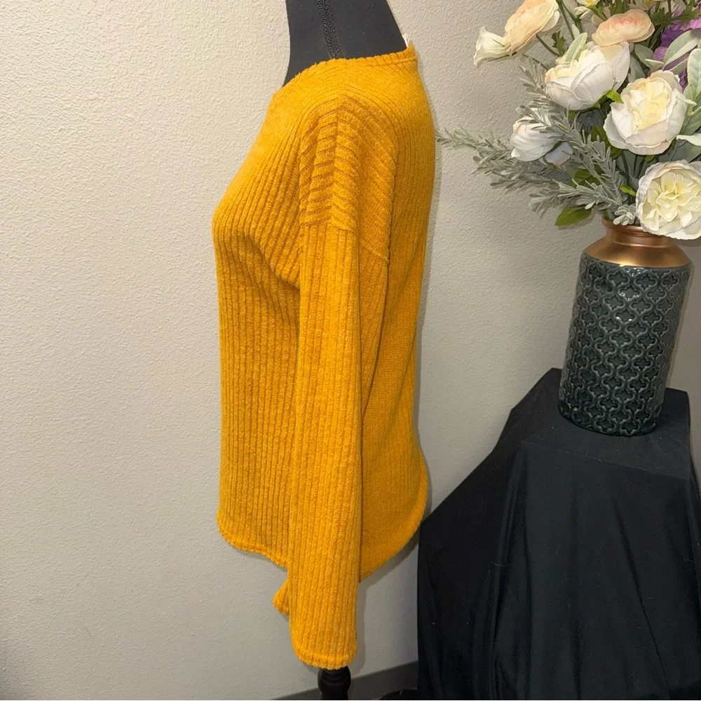Cotton & Rye Mustard Yellow Ribbed Knit Long Sleeve Cozy Fall Sweater Top L - Picture 2 of 6